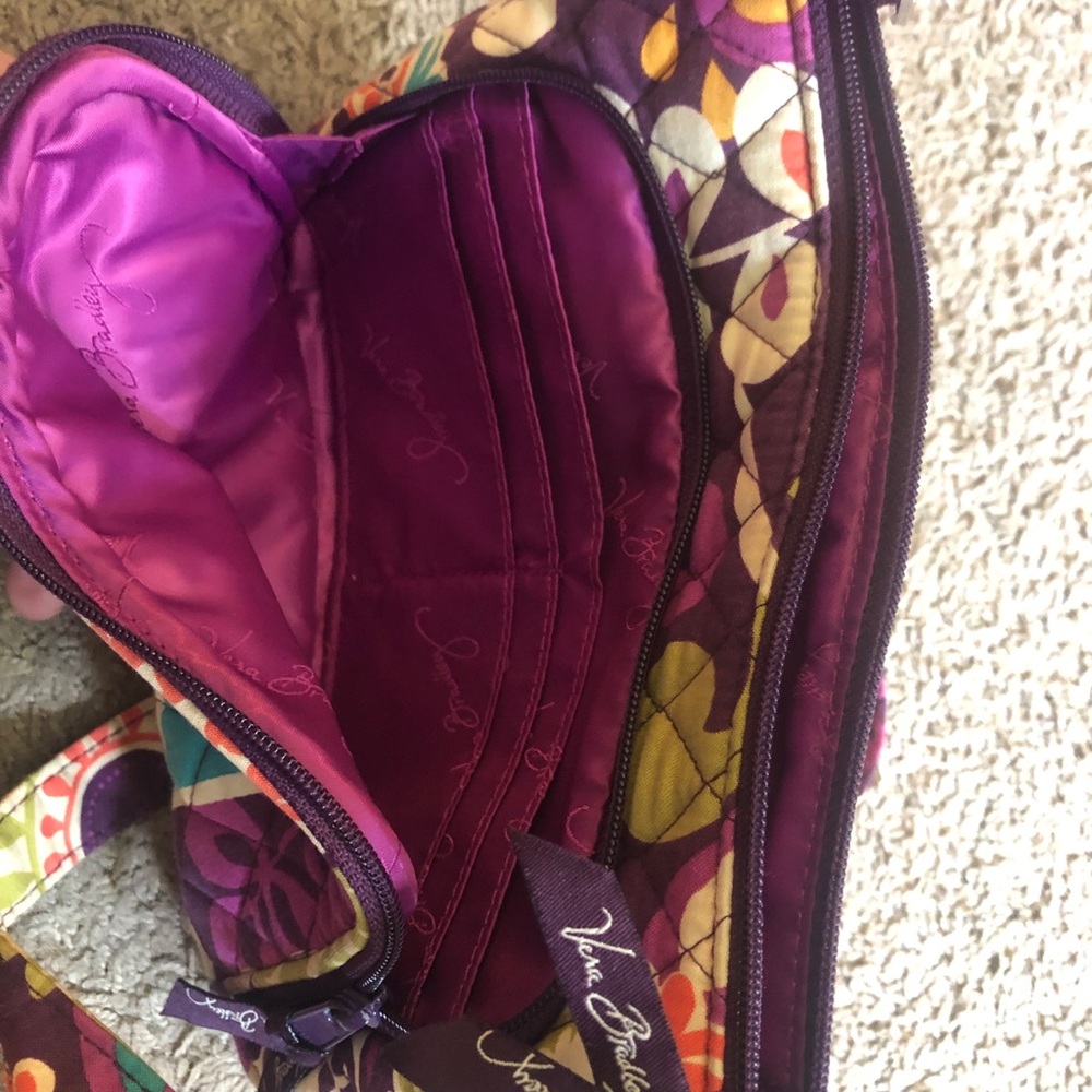 Vera Bradley - Picture 4 of 5